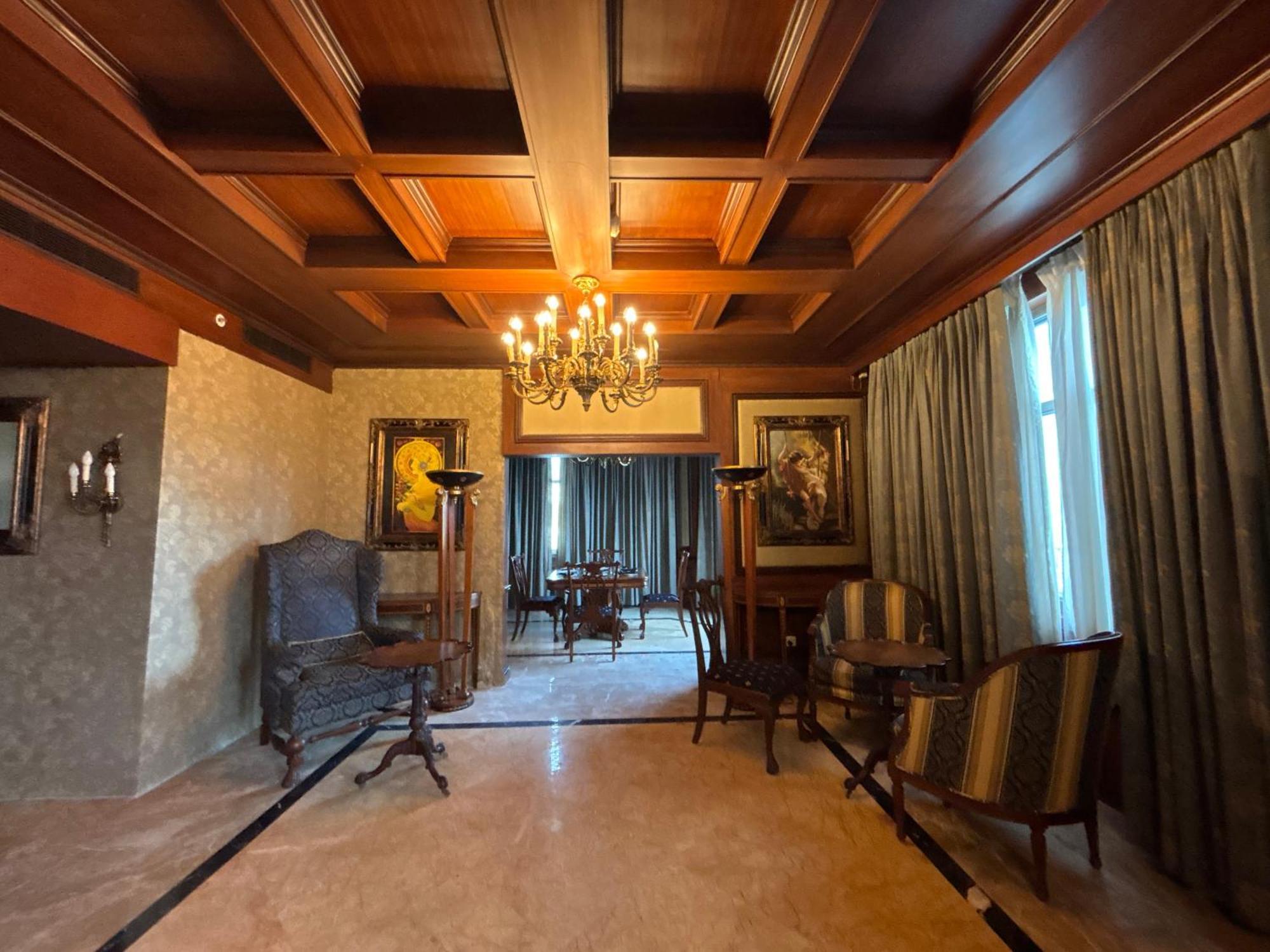 Le Royal Meridien Ченай Екстериор снимка