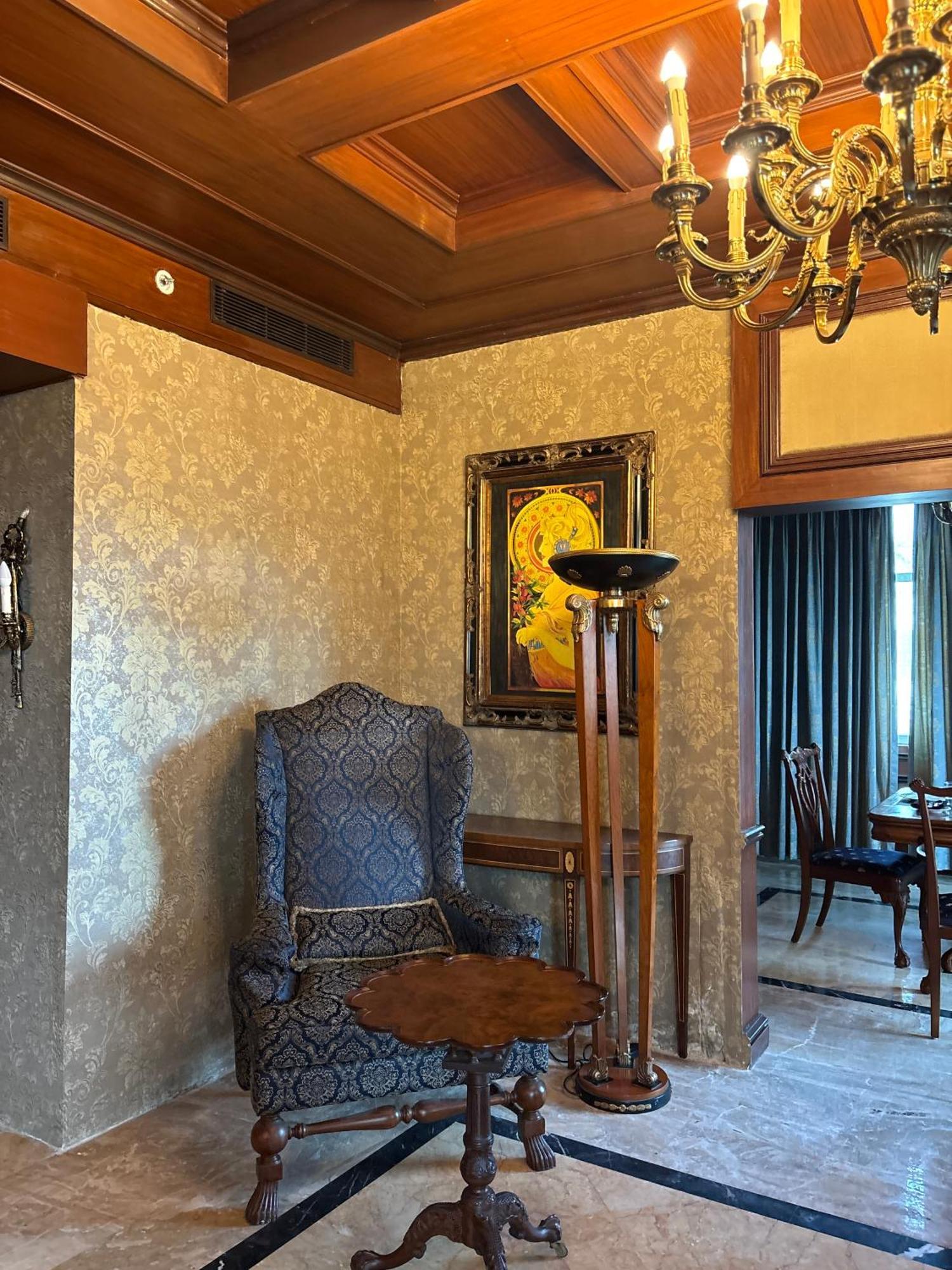 Le Royal Meridien Ченай Екстериор снимка